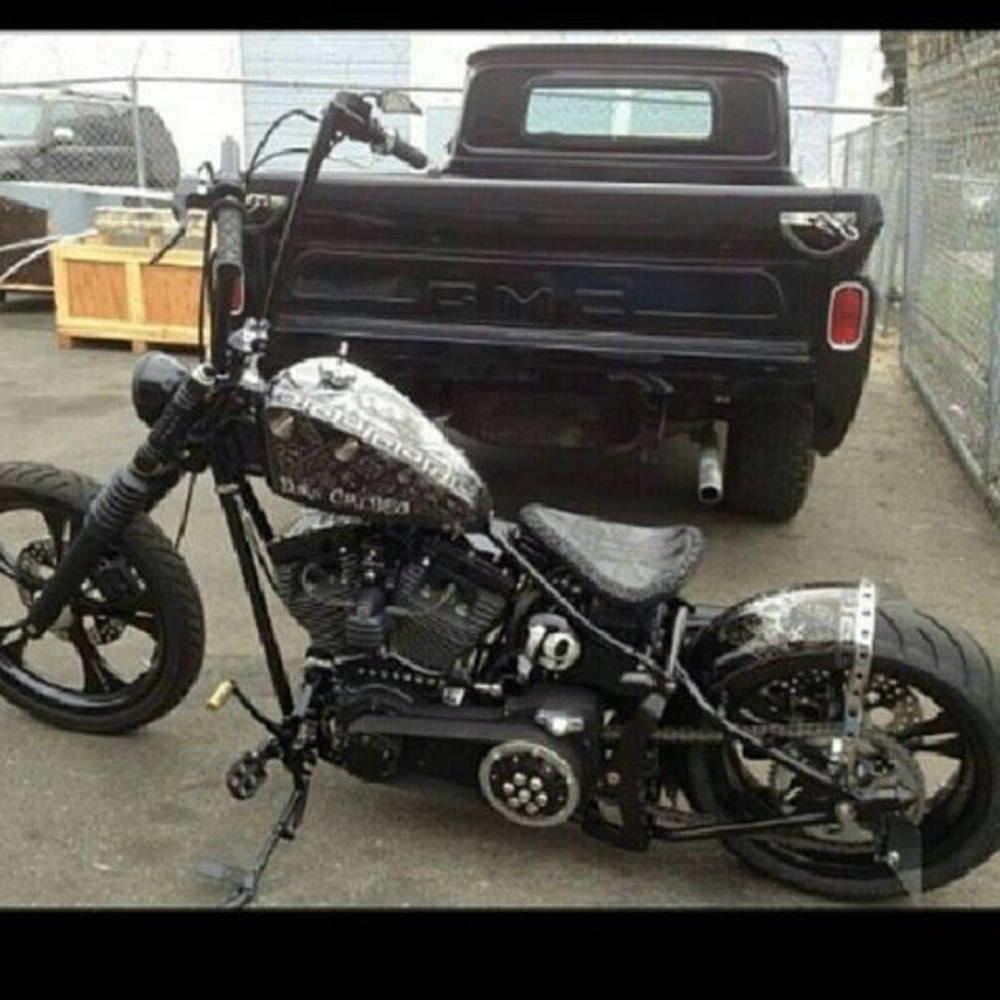 Meet your Posher, Phillip